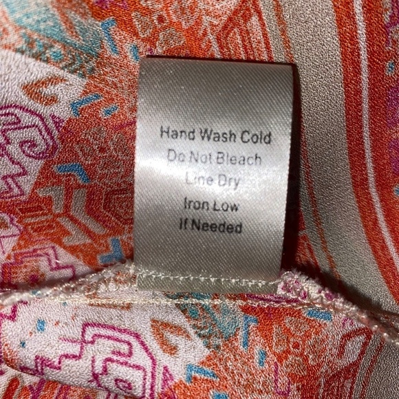 Altar’d State cut out back Aztec geometric blouse long sleeve top size Small EUC - Picture 5 of 5